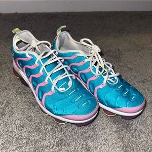 Nike Blue and Pink Sneakers vapor max